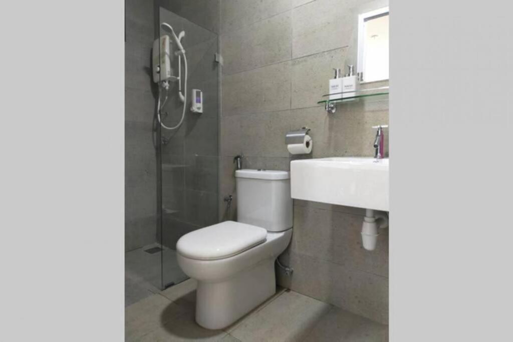 Kenwingston Cyberjaya Free Wifi By Premium Stay Екстер'єр фото